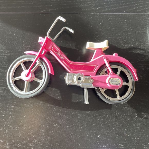 Vintage 1983 Barbie Motor Bike Moped Scooter Pink Free Standing - Picture 1 of 3
